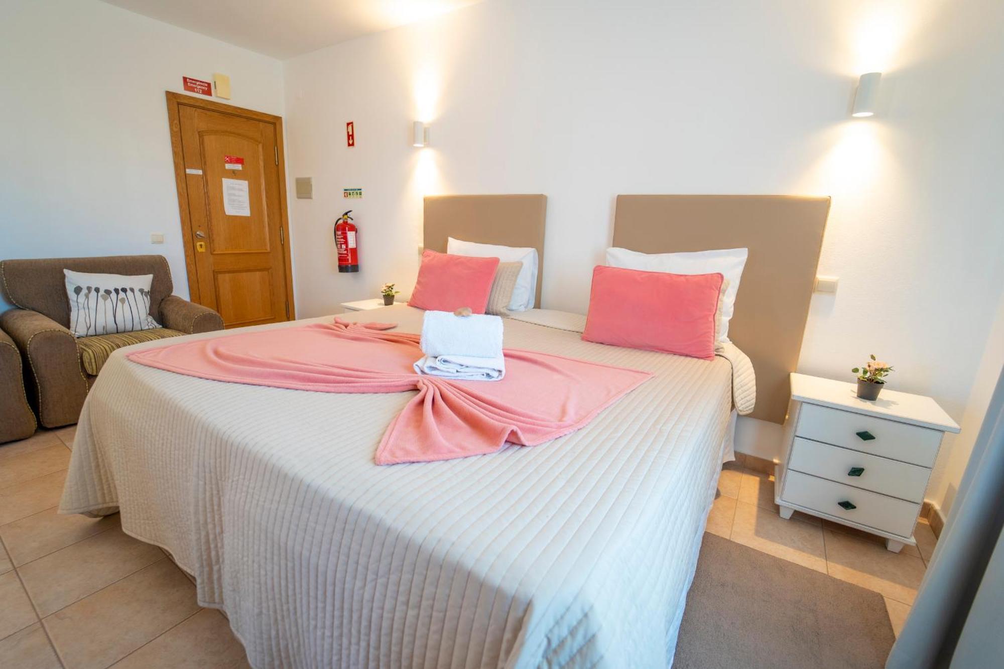 Apartamentos Monte Dos Avos, Albufeira Bagian luar foto